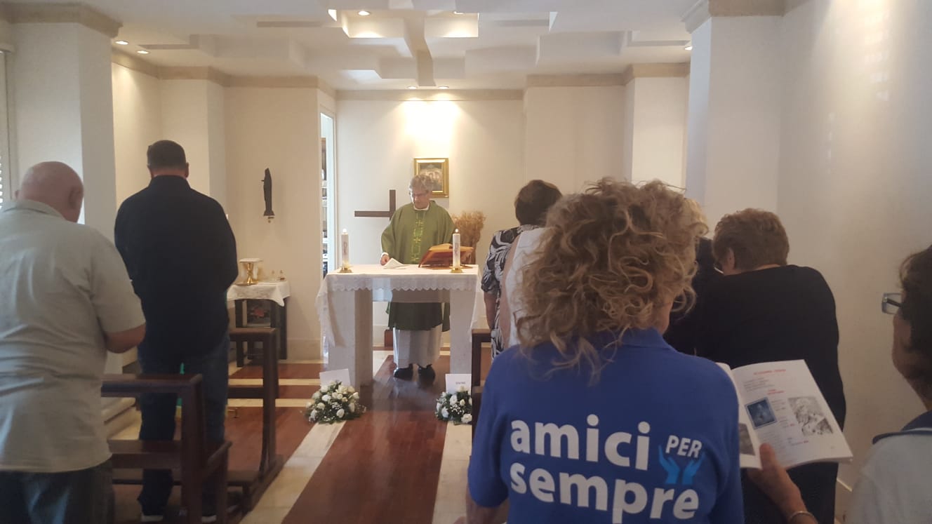Celebrata all'Isola Solidale la Santa Messa in ricordo dei bambini morti a Rebibbia